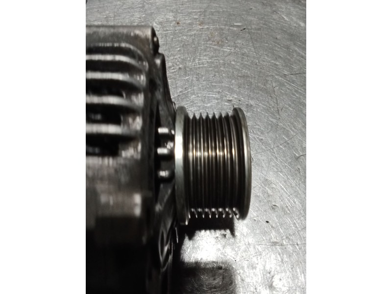 Recambio de alternador para toyota rav 4 iii (_a3_) 2.2 d 4wd (ala30_) referencia OEM IAM   