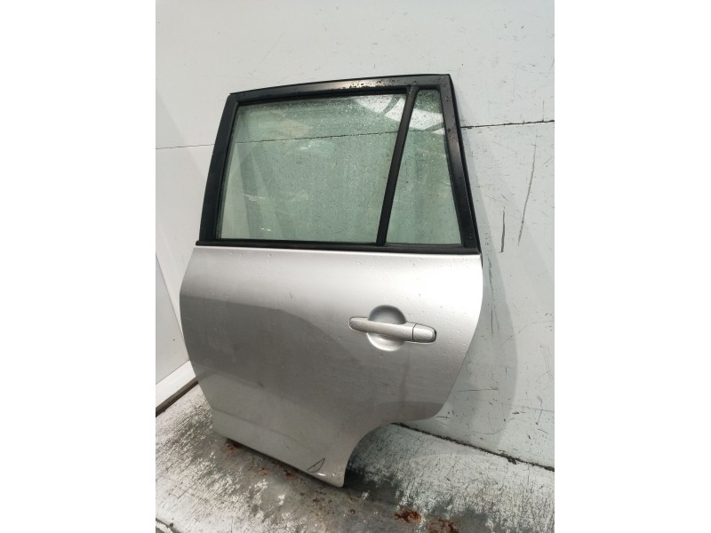 Recambio de puerta trasera izquierda para toyota rav 4 iii (_a3_) 2.2 d 4wd (ala30_) referencia OEM IAM  5P 