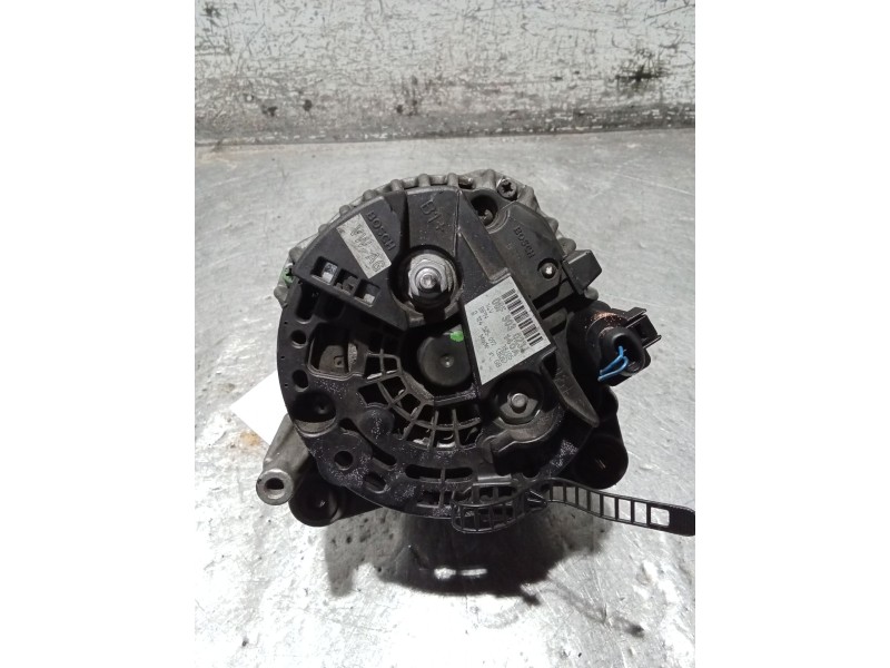 Recambio de alternador para audi a4 berlina (8e) 2.0 tdi 16v (103kw) referencia OEM IAM   