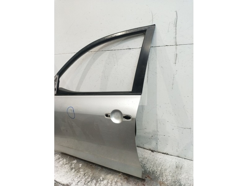 Recambio de puerta delantera izquierda para toyota rav 4 iii (_a3_) 2.2 d 4wd (ala30_) referencia OEM IAM 5P VER FOTOS 