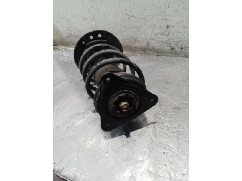 Recambio de amortiguador delantero izquierdo para nissan qashqai ii (j11, j11_) 1.2 dig-t referencia OEM IAM 543034EA3A  