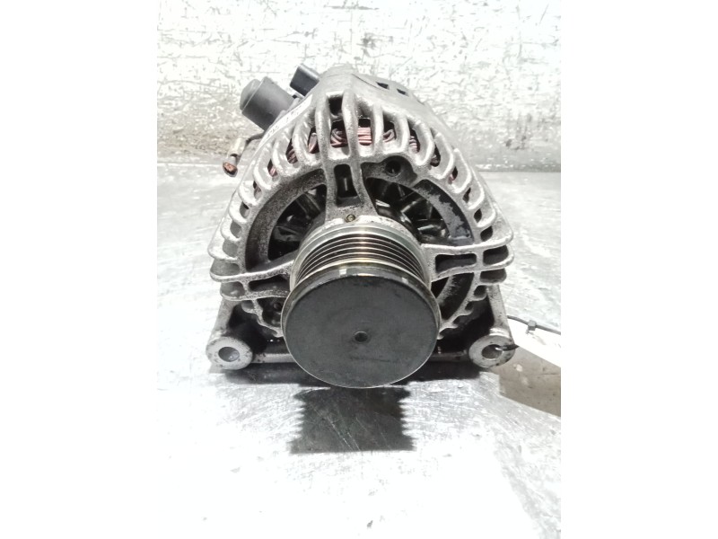 Recambio de alternador para peugeot 208 active referencia OEM IAM 9806007480  