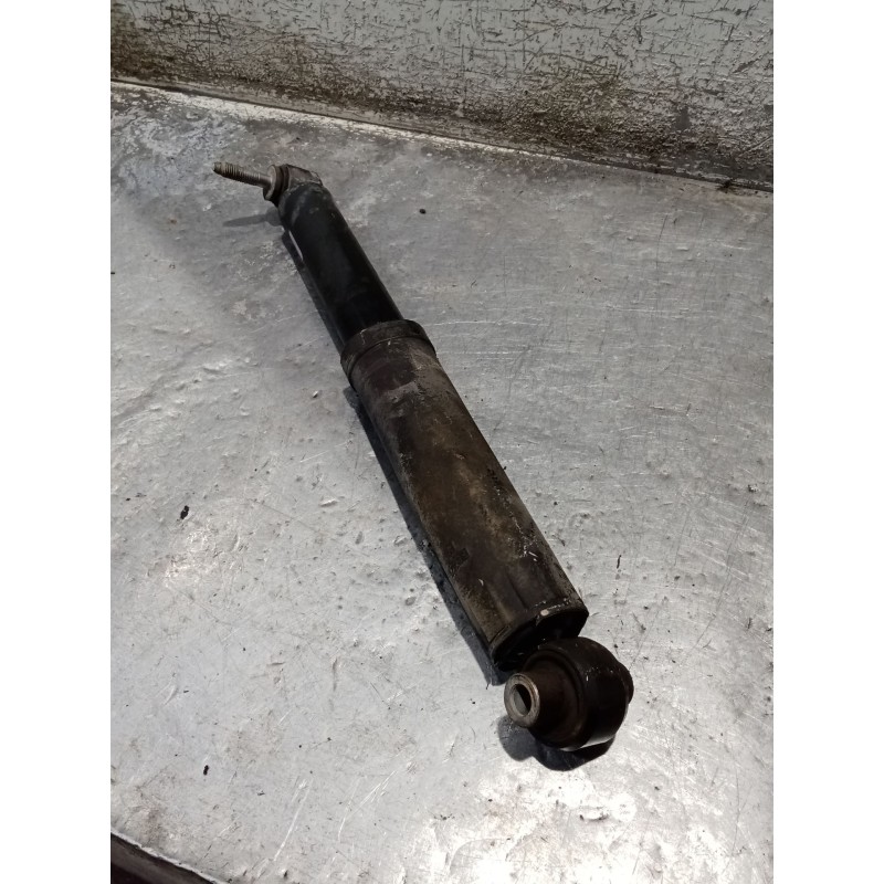 Recambio de amortiguador trasero derecho para nissan qashqai ii (j11, j11_) 1.2 dig-t referencia OEM IAM 562104FA2C  