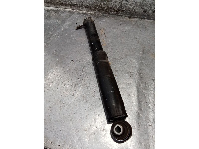 Recambio de amortiguador trasero izquierdo para nissan qashqai ii (j11, j11_) 1.2 dig-t referencia OEM IAM 562104EA2C  