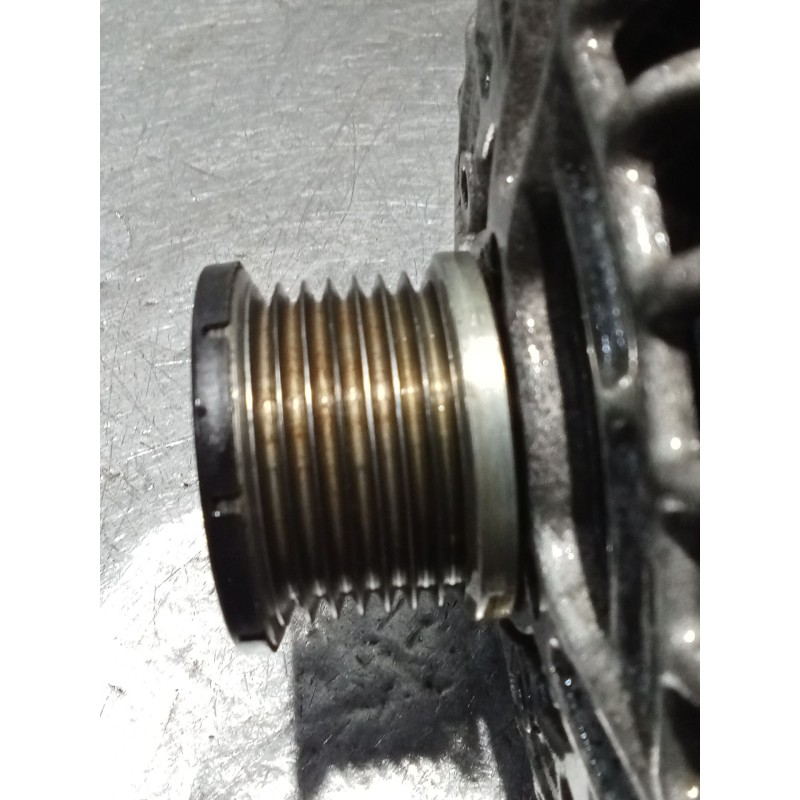 Recambio de alternador para nissan qashqai ii (j11, j11_) 1.2 dig-t referencia OEM IAM 231004BE0BF  150A