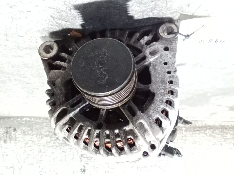Recambio de alternador para nissan qashqai ii (j11, j11_) 1.2 dig-t referencia OEM IAM 231004BE0BF  150A