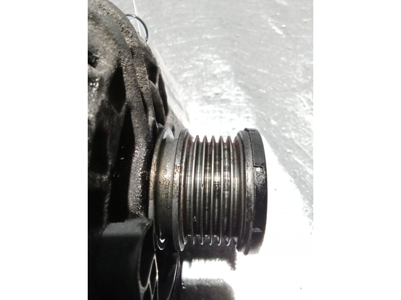 Recambio de alternador para opel vectra c berlina 3.0 v6 cdti cat (z 30 dt / ldh) referencia OEM IAM 13125525 0124525046 140A