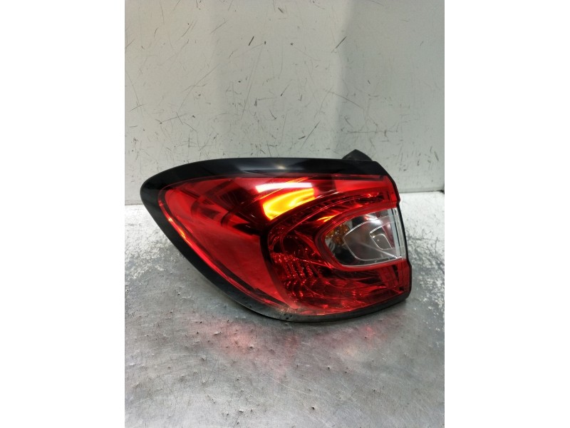 Recambio de piloto trasero izquierdo para renault captur dynamique referencia OEM IAM 0286304167  