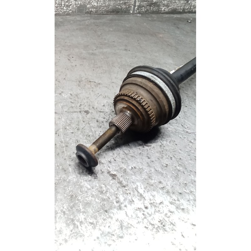 Recambio de transmision trasera derecha para audi a4 b5 avant (8d5) s4 quattro referencia OEM IAM 8D0501203  