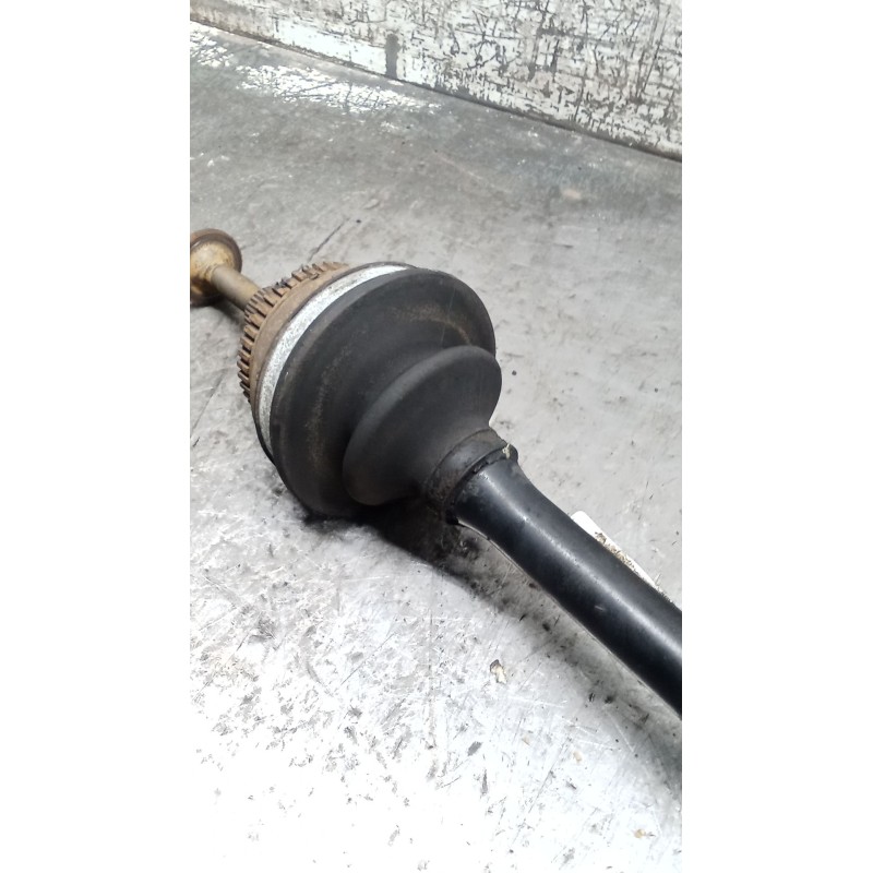 Recambio de transmision trasera derecha para audi a4 b5 avant (8d5) s4 quattro referencia OEM IAM 8D0501203  