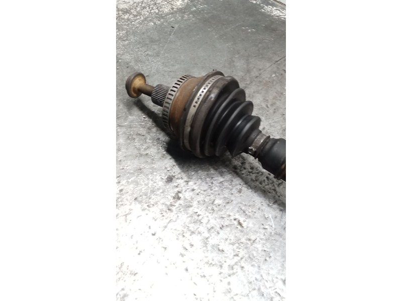 Recambio de transmision delantera izquierda para audi a4 b5 avant (8d5) s4 quattro referencia OEM IAM   