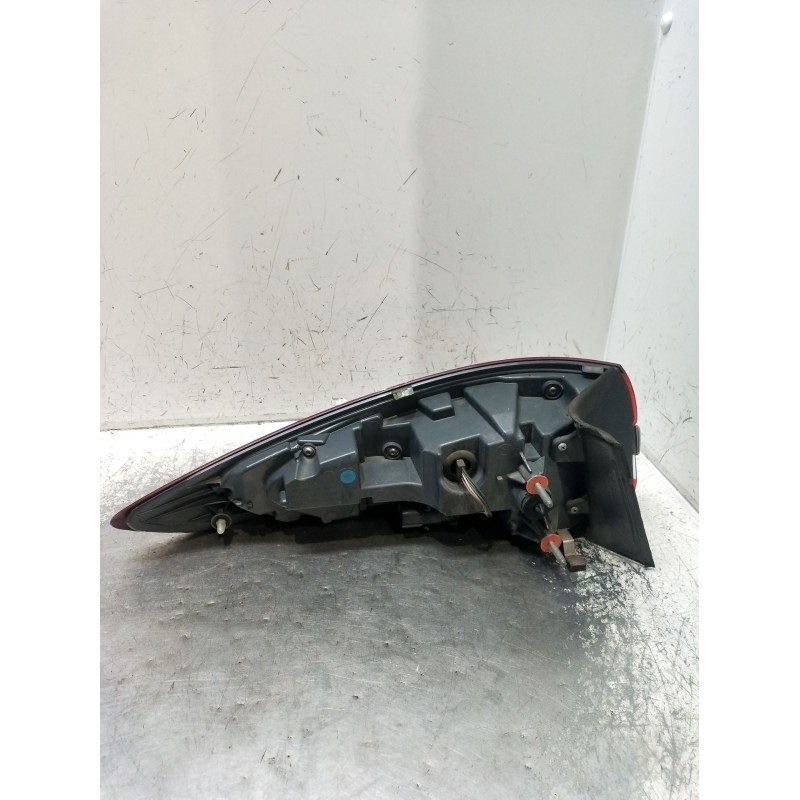 Recambio de piloto trasero derecho para ford mondeo v sedán (cd) 2.0 hybrid referencia OEM IAM CD391EICARCLRH4D  