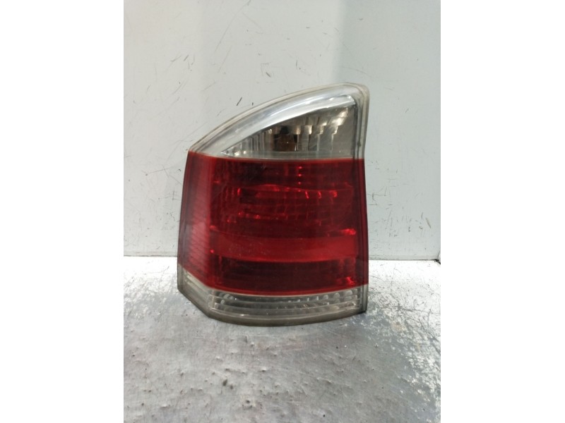 Recambio de piloto trasero izquierdo para opel vectra c berlina 3.0 v6 cdti cat (z 30 dt / ldh) referencia OEM IAM   