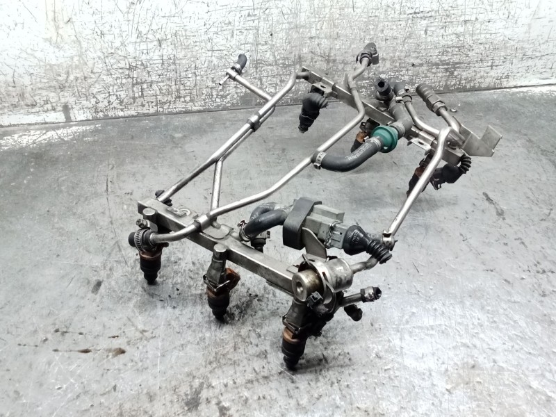 Recambio de rampa inyectora para audi a4 b5 avant (8d5) s4 quattro referencia OEM IAM   