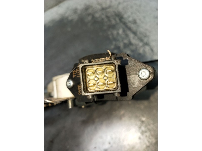 Recambio de elevalunas delantero izquierdo para opel vectra c berlina 3.0 v6 cdti cat (z 30 dt / ldh) referencia OEM IAM 1137328