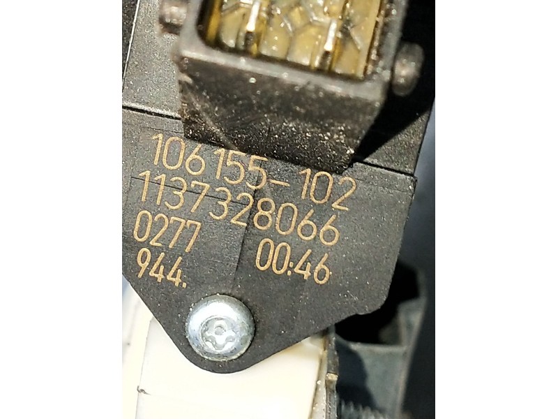 Recambio de elevalunas delantero izquierdo para opel vectra c berlina 3.0 v6 cdti cat (z 30 dt / ldh) referencia OEM IAM 1137328