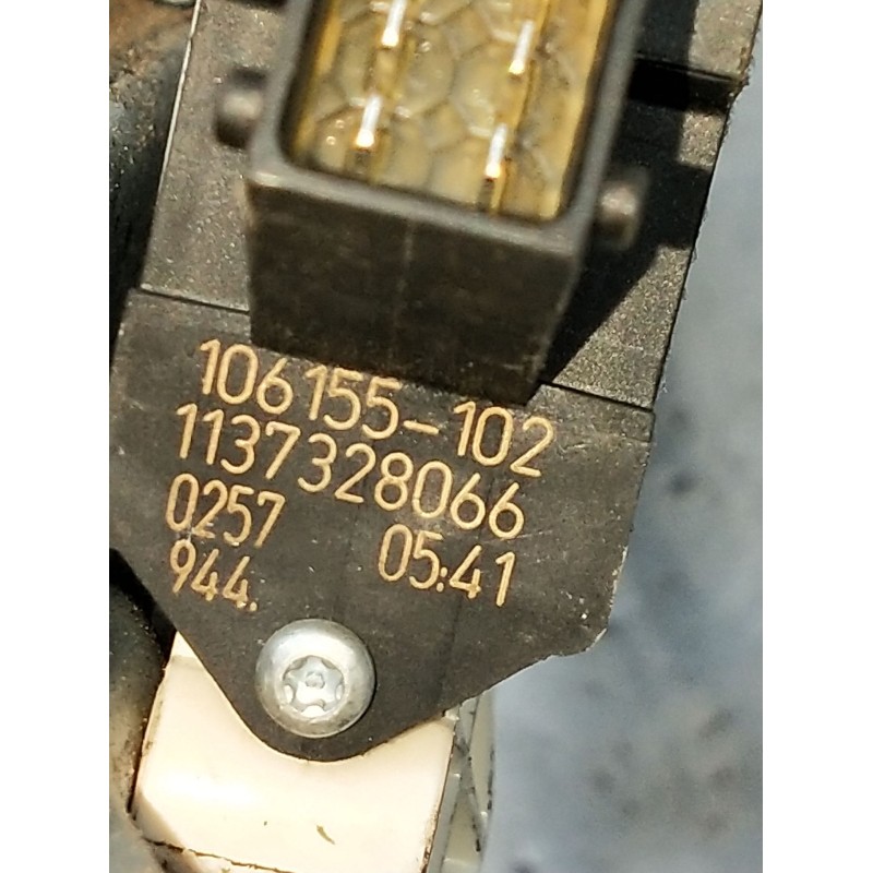 Recambio de elevalunas trasero izquierdo para opel vectra c berlina 3.0 v6 cdti cat (z 30 dt / ldh) referencia OEM IAM 113732806