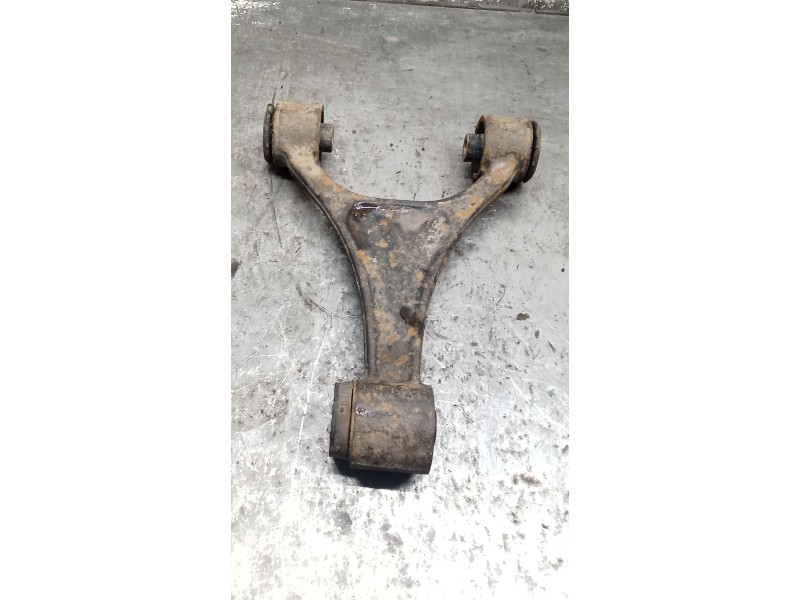 Recambio de brazo suspension superior trasero derecho para audi a4 b5 avant (8d5) s4 quattro referencia OEM IAM   