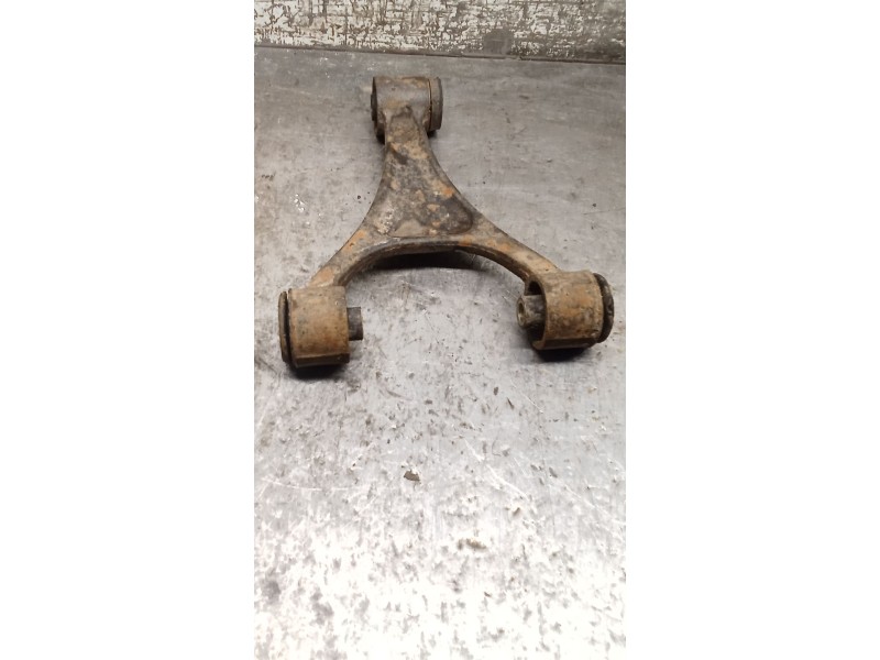 Recambio de brazo suspension superior trasero derecho para audi a4 b5 avant (8d5) s4 quattro referencia OEM IAM   