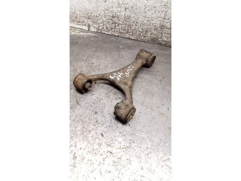 Recambio de brazo suspension superior trasero izquierdo para audi a4 b5 avant (8d5) s4 quattro referencia OEM IAM   