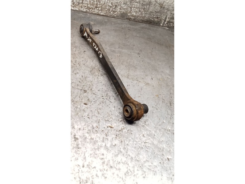 Recambio de brazo suspension superior trasero izquierdo para audi a4 b5 avant (8d5) s4 quattro referencia OEM IAM   