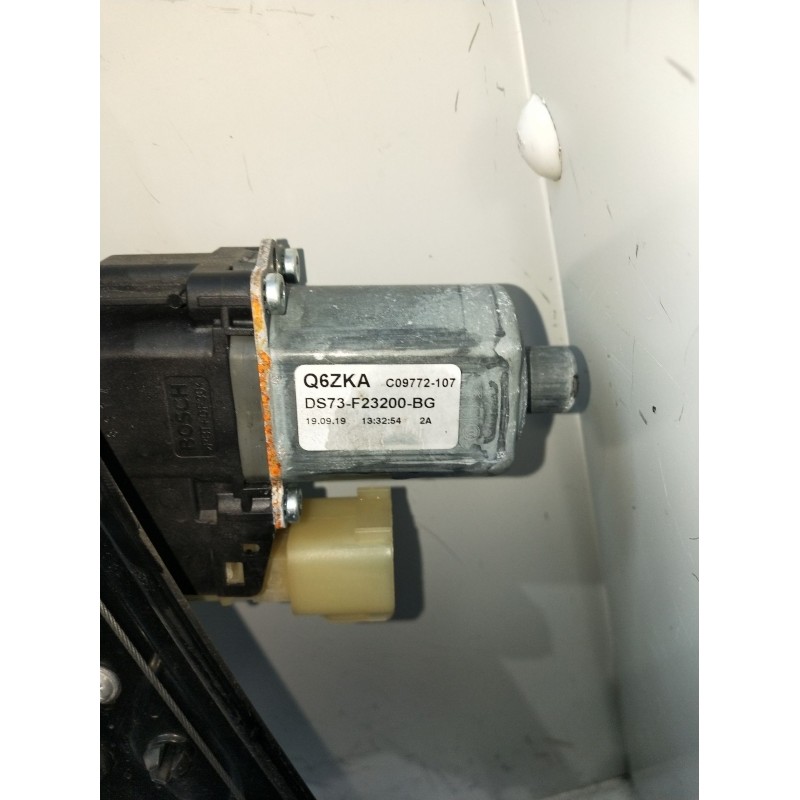 Recambio de elevalunas delantero derecho para ford mondeo v sedán (cd) 2.0 hybrid referencia OEM IAM DS73F23200  4P