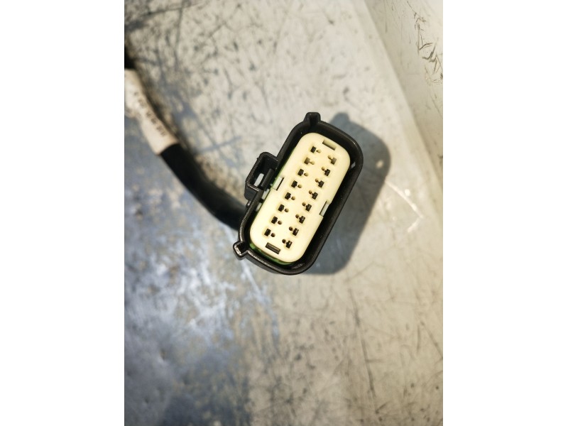 Recambio de retrovisor derecho para ford mondeo v sedán (cd) 2.0 hybrid referencia OEM IAM  ELÉCTRICO 