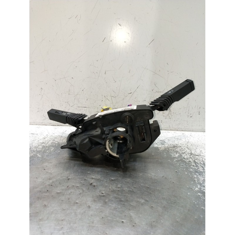 Recambio de mando luces para opel vectra c berlina 3.0 v6 cdti cat (z 30 dt / ldh) referencia OEM IAM 13204146  