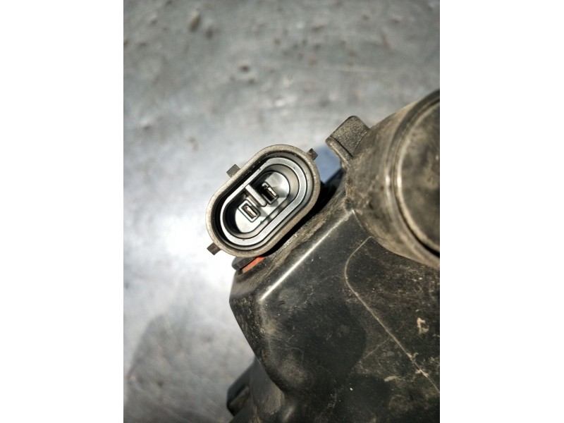 Recambio de faro antiniebla derecho para ford mondeo v sedán (cd) 2.0 hybrid referencia OEM IAM   