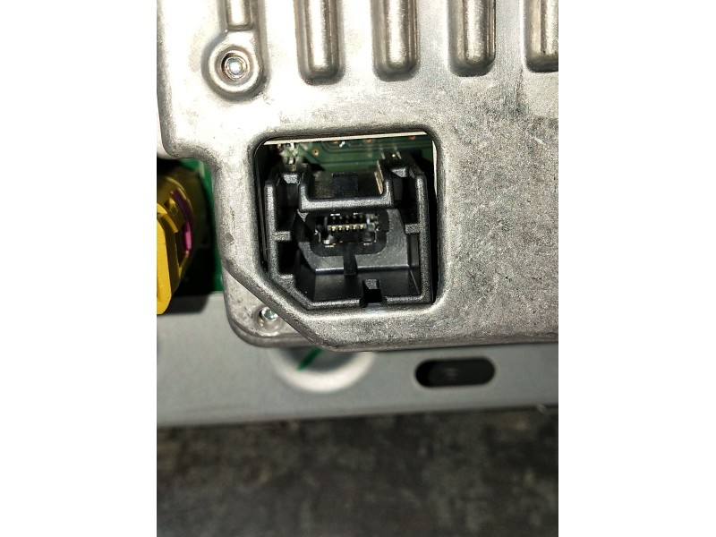 Recambio de pantalla multifuncion para ford mondeo v sedán (cd) 2.0 hybrid referencia OEM IAM KS7T14G370RGB NY9C01Z9 GJCMA