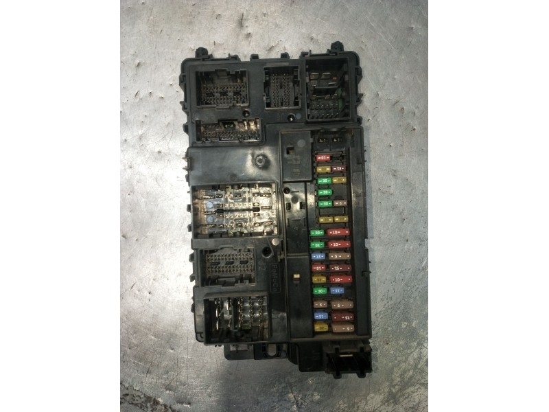 Recambio de caja reles / fusibles para ford mondeo v sedán (cd) 2.0 hybrid referencia OEM IAM JU5T15604 A2C763534100000 