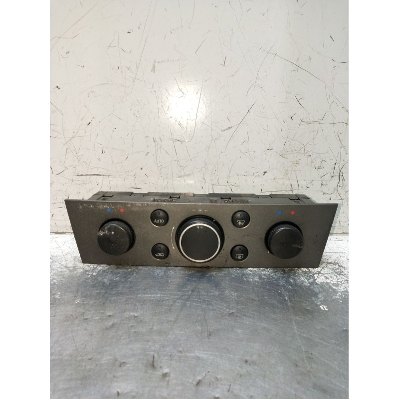 Recambio de mando calefaccion / aire acondicionado para opel vectra c berlina 3.0 v6 cdti cat (z 30 dt / ldh) referencia OEM IAM