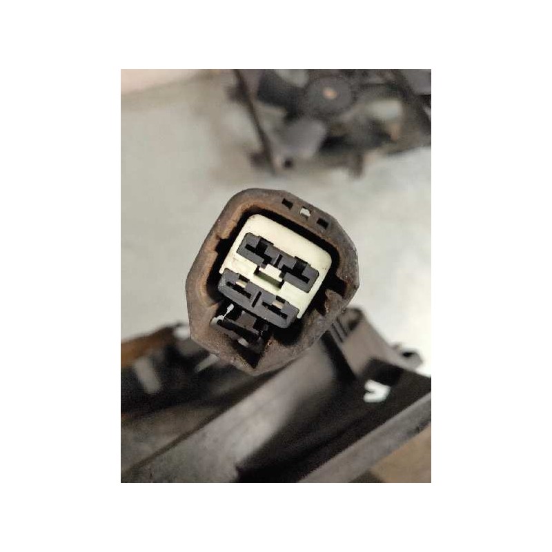 Recambio de electroventilador para mitsubishi carisma berlina 5 (da0) 1.9 di-d cat referencia OEM IAM 8120S4V5  