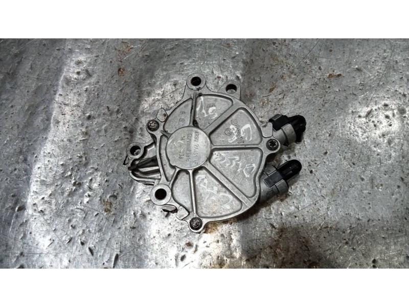 Recambio de depresor freno / bomba vacio para land rover discovery v6 td s referencia OEM IAM 4R8Q2A451AF  