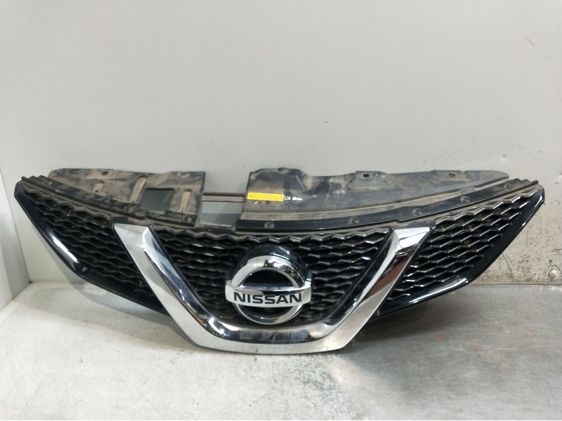 Recambio de rejilla delantera para nissan qashqai ii (j11, j11_) 1.2 dig-t referencia OEM IAM   