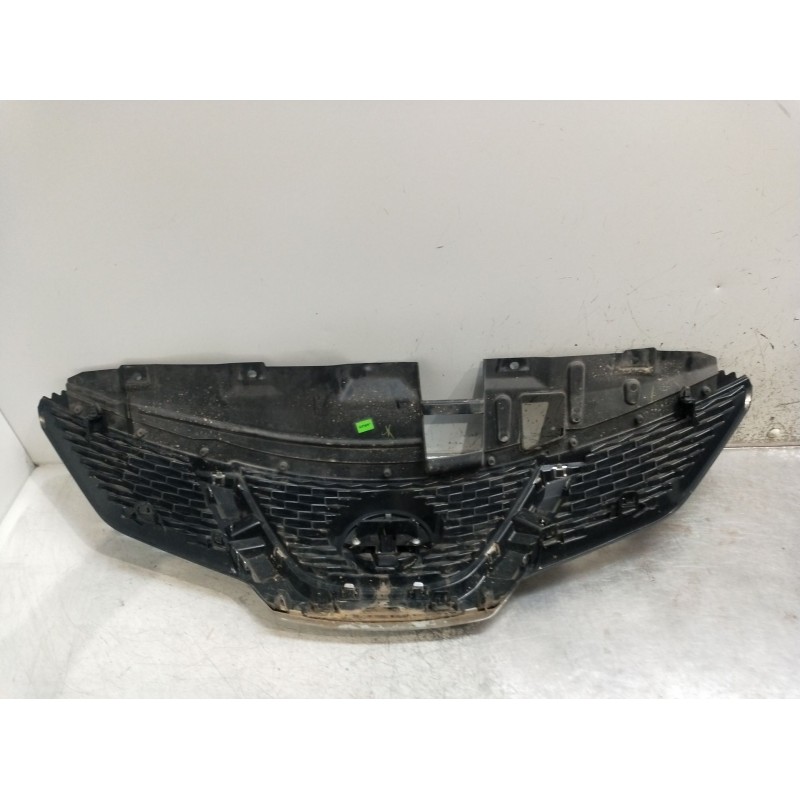Recambio de rejilla delantera para nissan qashqai ii (j11, j11_) 1.2 dig-t referencia OEM IAM   