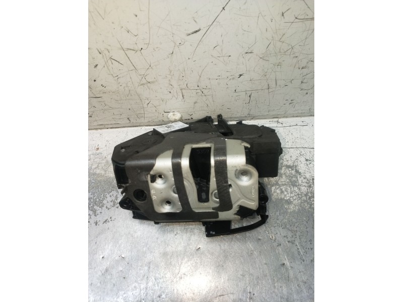 Recambio de motor cierre centralizado trasero izquierdo para ford mondeo v sedán (cd) 2.0 hybrid referencia OEM IAM BM5AA26413CG