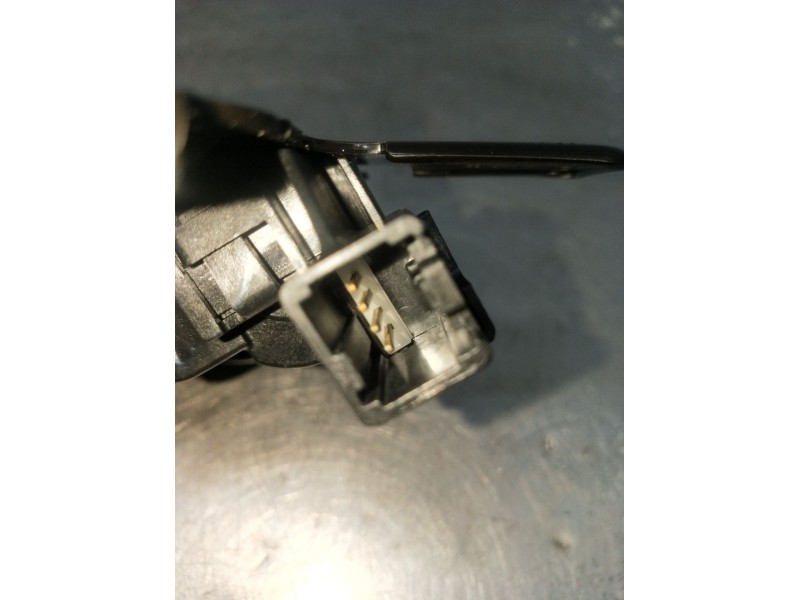 Recambio de motor cierre centralizado porton para ford mondeo v sedán (cd) 2.0 hybrid referencia OEM IAM 1379001137 5P 