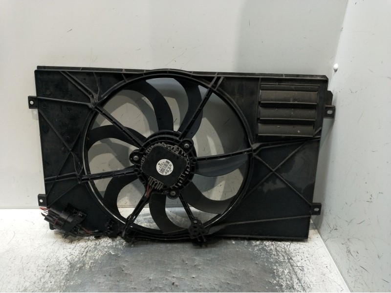 Recambio de electroventilador para volkswagen golf v (1k1) 1.9 tdi referencia OEM IAM 1K0121223  