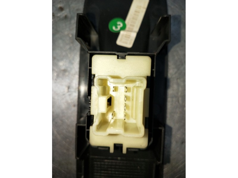 Recambio de mando elevalunas delantero derecho para renault captur dynamique referencia OEM IAM 809602454R 1135206X 5P