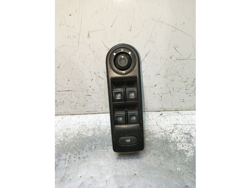 Recambio de mando elevalunas delantero izquierdo para renault captur dynamique referencia OEM IAM 254298400R 10023635 