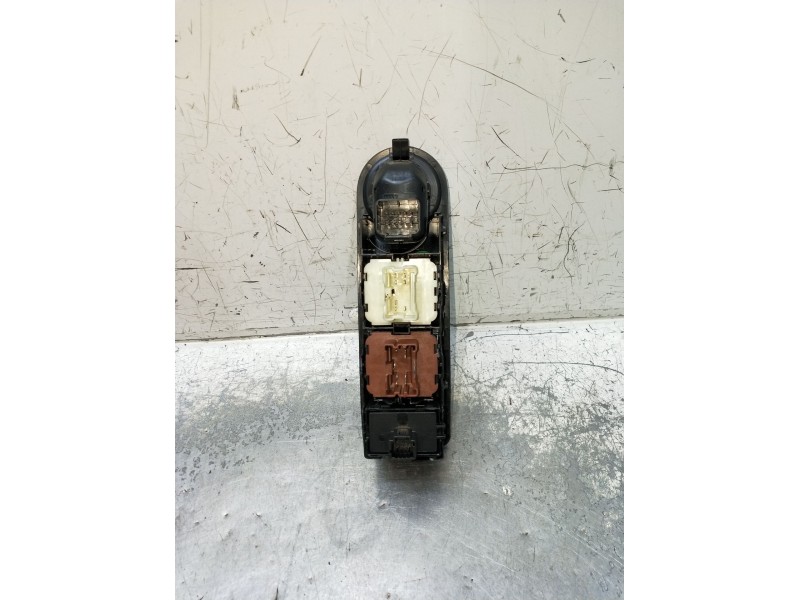 Recambio de mando elevalunas delantero izquierdo para renault captur dynamique referencia OEM IAM 254298400R 10023635 