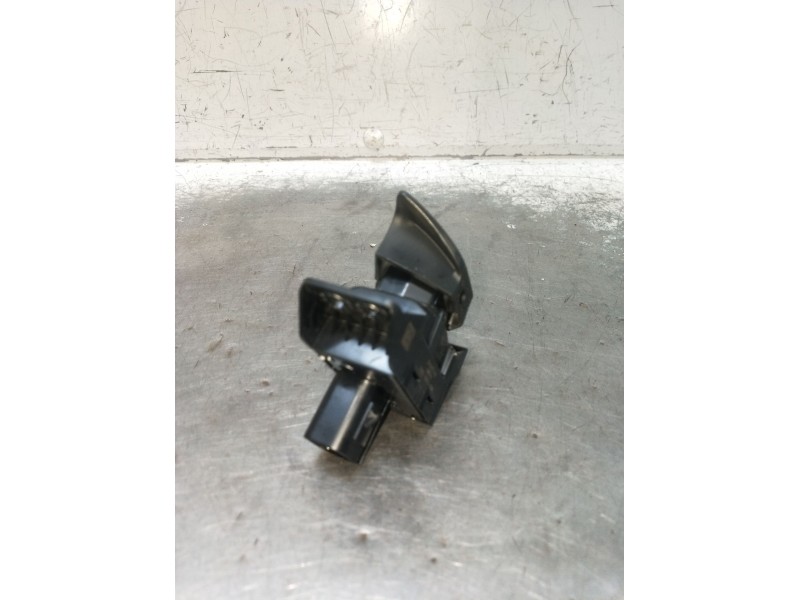 Recambio de mando multifuncion para ford mondeo v sedán (cd) 2.0 hybrid referencia OEM IAM 20190731B FG9T2B623ABW FRENO DE MANO