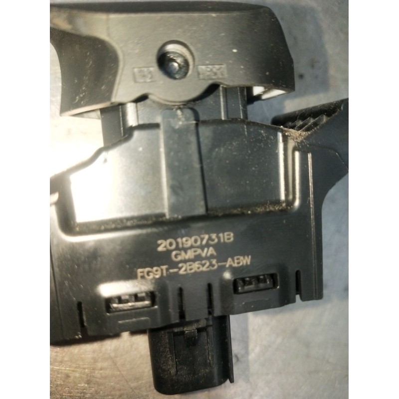 Recambio de mando multifuncion para ford mondeo v sedán (cd) 2.0 hybrid referencia OEM IAM 20190731B FG9T2B623ABW FRENO DE MANO