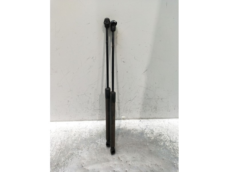 Recambio de amortiguadores maletero / porton para opel vectra c berlina 3.0 v6 cdti cat (z 30 dt / ldh) referencia OEM IAM 13241