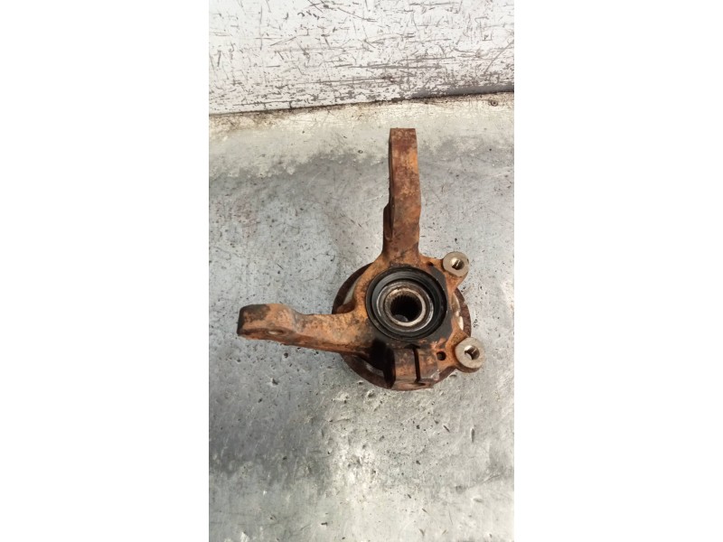 Recambio de mangueta delantera izquierda para chrysler le baron turbo cabrio referencia OEM IAM   LEBARON