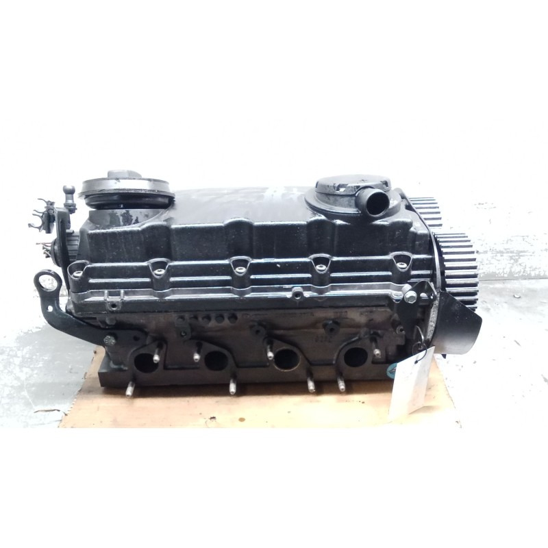 Recambio de culata para audi a4 berlina (8e) 2.0 tdi 16v (103kw) referencia OEM IAM 03G103373A BLB 