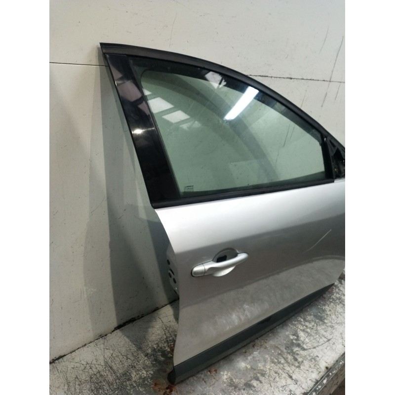 Recambio de puerta delantera derecha para renault megane iii hatchback (bz0/1_, b3_) 1.9 dci (bz0n, bz0j) referencia OEM IAM  5P