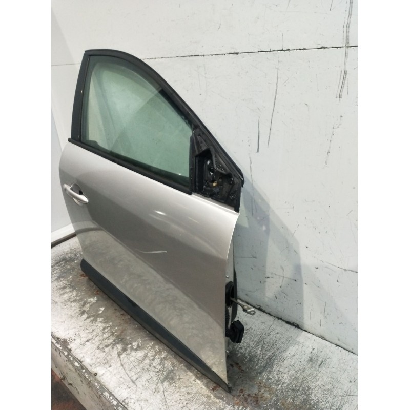 Recambio de puerta delantera derecha para renault megane iii hatchback (bz0/1_, b3_) 1.9 dci (bz0n, bz0j) referencia OEM IAM  5P