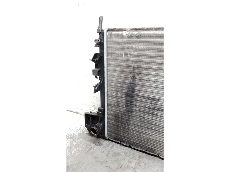 Recambio de radiador agua para opel vectra c berlina 3.0 v6 cdti cat (z 30 dt / ldh) referencia OEM IAM 630742  